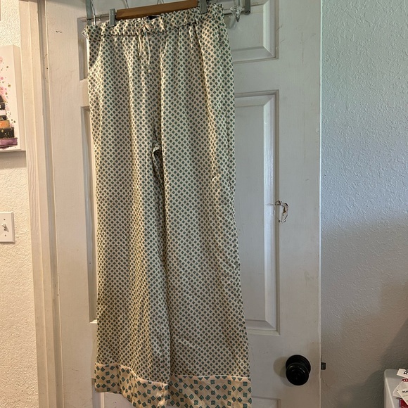 Zara Pants - Zara Cream Wide-Leg Printed Pants